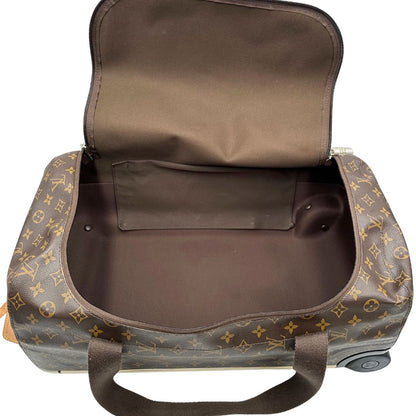 Borsone Louis Vuitton Horizon Soft Duffle 55 in canvas marrone monogram con dettagli in vacchetta naturale e parti metalliche argentate. Munito di doppi manici in tessuto e un manico singolo in vacchetta. Completo di dustbag. Originale, usato, in condizioni ottime. 