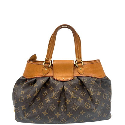 Retro di una borsa Louis Vuitton in canvas marrone monogram con finiture in vacchetta naturale e parti metalliche dorate; munita di doppi manici stondati, da indossare a mano.