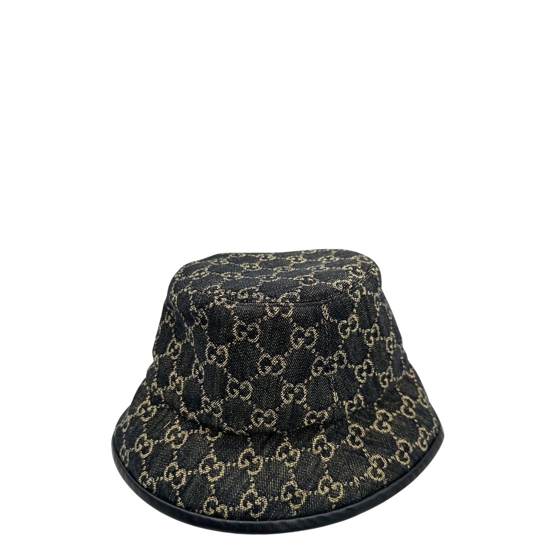 Cappello Gucci in denim GG monogram in 100% cotone. Completo di busta logata e cartellini, di lusso, originale, ottime condizoni.