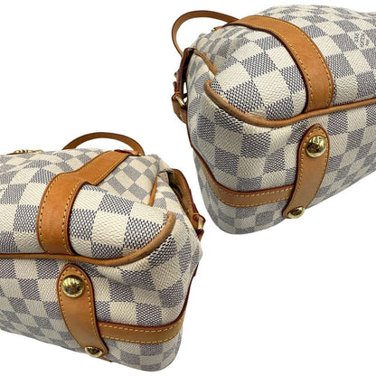 Angoli Borsa Louis Vuitton in canvas bianco Damier Azur con parti metalliche dorate e finiture in vacchetta naturale; munita di doppi manici, da portare a spalla. Originale, usata, di lusso, in ottime condizioni