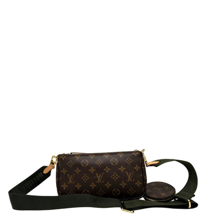 Retro di una Multi Pochette Accessoires Louis Vuitton in canvas marrone monogram con dettagli in vacchetta naturale, manico in catena dorata e tracolla in tessuto Jacquard verde kaki. Dotata del classico mini portamonete rotondo, rimovibile. Completa di corredo.