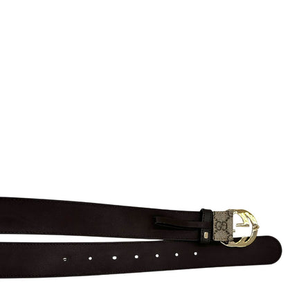 Cintura Gucci in canvas beige GG con finiture in pelle marroni e parti metalliche dorate. Completa di corredo, di lusso, originale, ottime condizioni, usata.