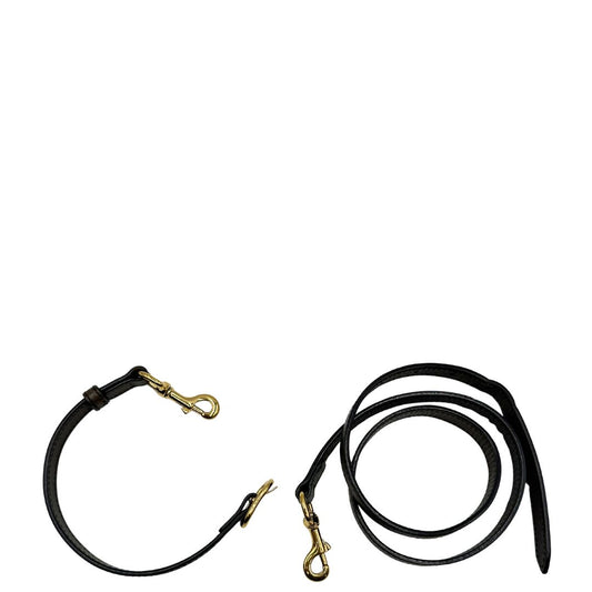 Tracolla Gucci regolabile in pelle martellata marrone e parti metalliche dorate.