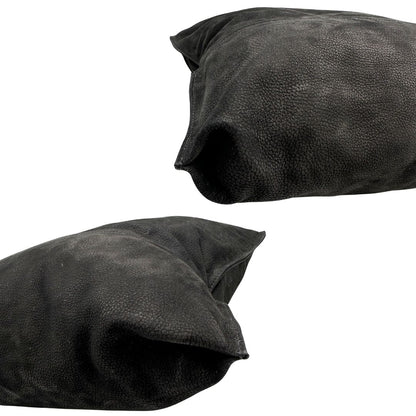 angoli Borsa Hags in pelle nabuk nera con parti metalliche argentate, munita di doppi manici e una tracolla amovibile e regolabile. Completa di dustbag e cartellino, di lusso, ottime condizioni, usata. 