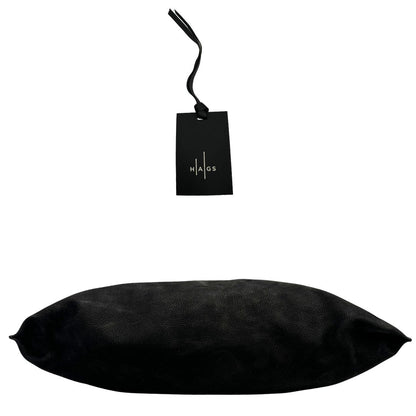 base Borsa Hags in pelle nabuk nera con parti metalliche argentate, munita di doppi manici e una tracolla amovibile e regolabile. Completa di dustbag e cartellino, di lusso, ottime condizioni, usata. 