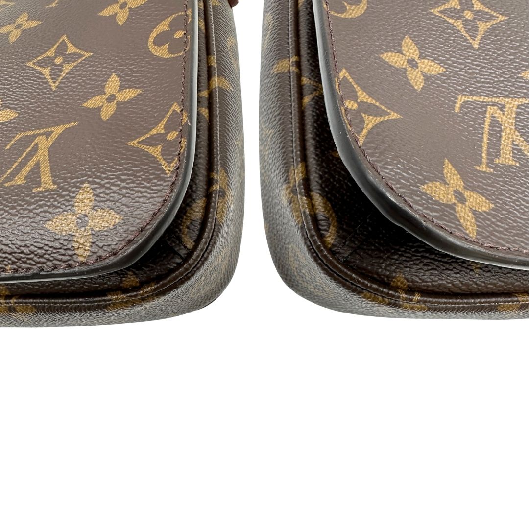 angoli Borsa Louis Vuitton Métis in canvas marrone monogram con dettagli in vacchetta naturale e parti metalliche dorate. Munita di un manico singolo e una tracolla regolabile e amovibile. Dotato di scatola e dustbag, di lusso, originale, ottime condizioni. 