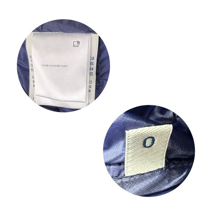 Piumino Moncler in 100% poliammide blu con collo amovibile effetto pelo, di lusso, originale, ottime condizioni.