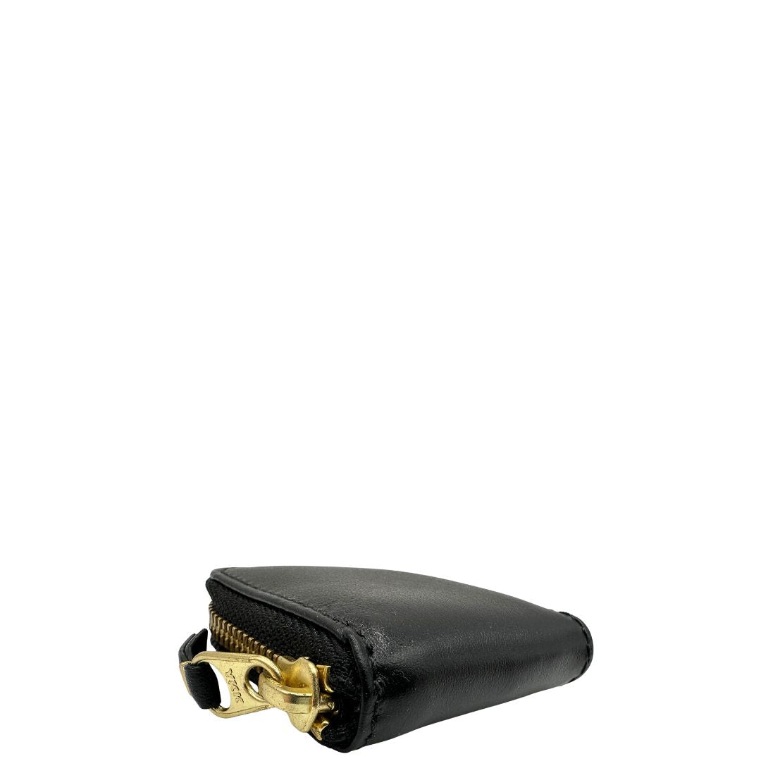 lato Mini portamonete Comme des Garçon in pelle nera, con chiusura a zip dorata. Completo di scatola, di lusso, originale, ottime condizioni. 