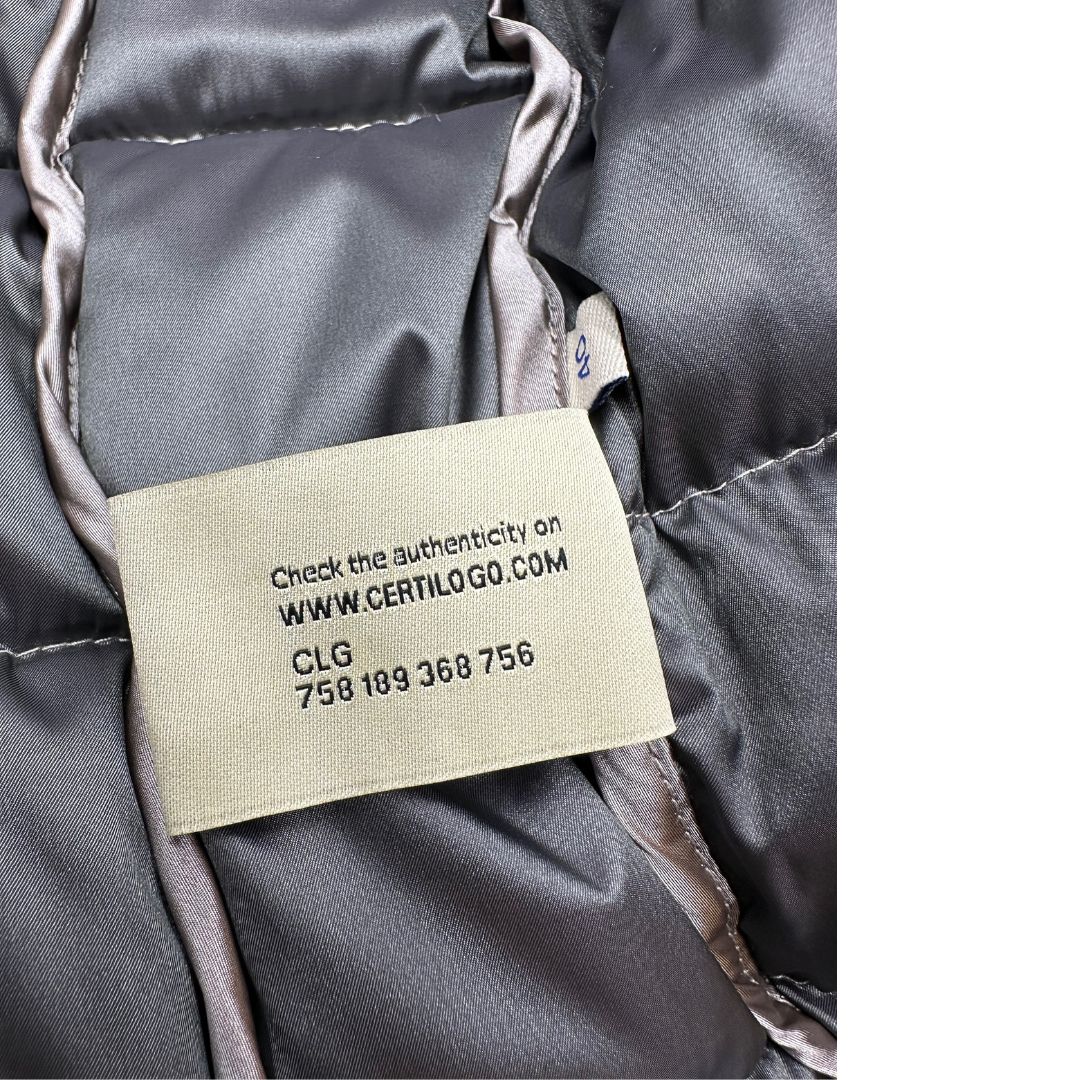  Piumino Colmar in 59% poliestere e 41% poliammide color champagne, di lusso, originale, ottime condizoni.