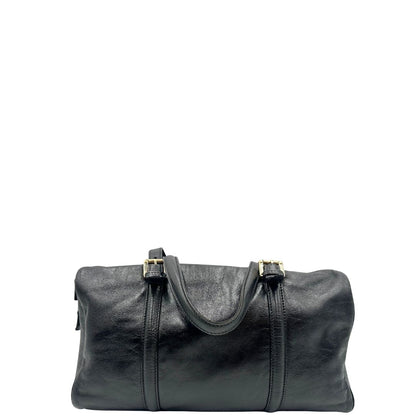 Retro di un Bauletto Gucci Britt Boston in pelle nera con parti metalliche dorate e doppi manici; da indossare a spalla. Rifinita con doppie G incrociate in metallo sul front. Completa di dustbag. Originale, usato, di lusso, in ottime condizioni.