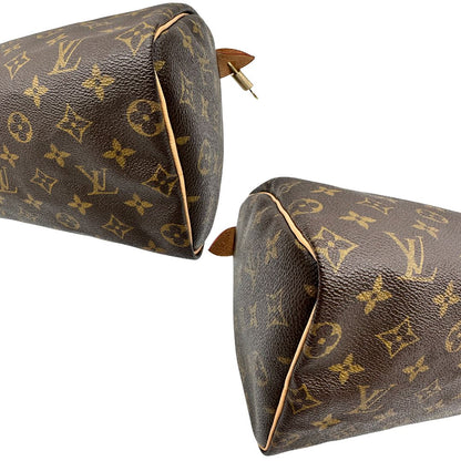 Angoli di una borsa Louis Vuitton in canvas monogrammato con parti metalliche dorate; munita di doppi manici stondati, da portare a mano. Completo di scatola, dustbag, lucchetto e chiavi.