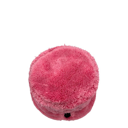 Cappello Prada in 100% poliestere rosa bubblegum e logo sul front nero. Completo di dustbag.