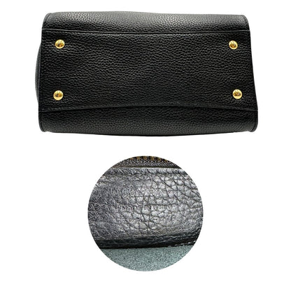 base e codice della Borsa Salvatore Ferragamo in pelle nera con parti metalliche dorate; munita di doppi manici e una tracolla, da portare a mano o a tracolla. Completa di dustbag, di lusso, originale, ottime condizioni, usata.  