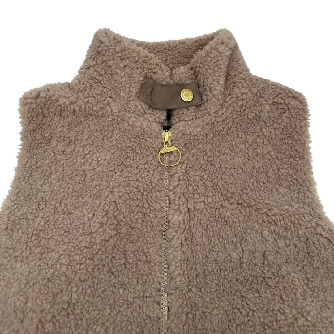 Gilet Barbour in 70% poliestere e 30% poliestere riciclato sui toni del beige e parti metalliche dorate, di lusso, originale, ottime condizioni.