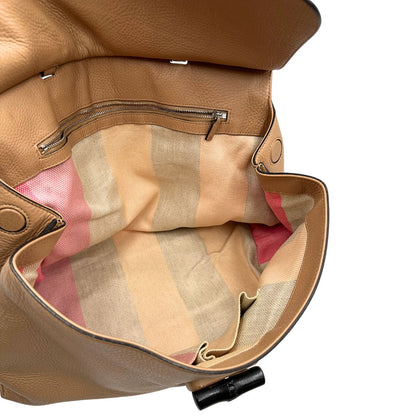 interno Morbida Gucci pelle beige con dettaglio bamboo sulla chiusura, di lusso, originale, ottime condizioni, usata. 
