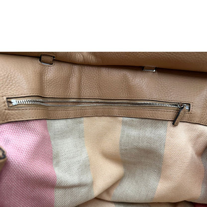 interno Morbida Gucci pelle beige con dettaglio bamboo sulla chiusura, di lusso, originale, ottime condizioni, usata. 