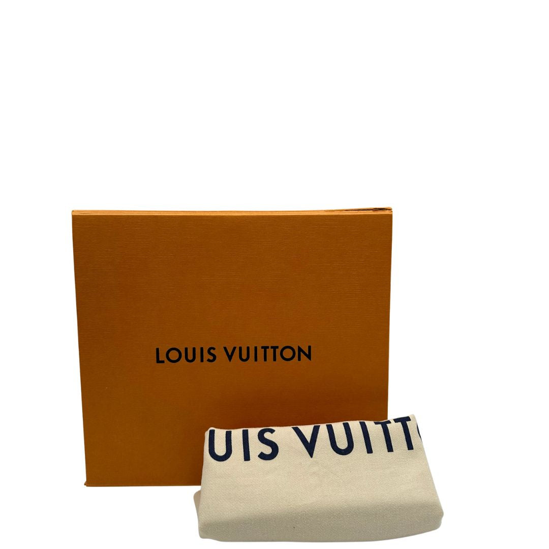 corredo Borsa LV in pelle nera monogram, di lusso, originale, ottime condizioni, usata. 