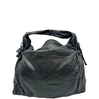Retro di una borsa Gucci Hysteria in pelle nera, con hardware dorato, usata, originale, second hand, in ottime condizioni.