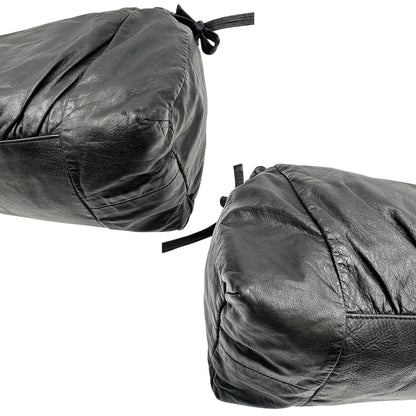 Angoli di una borsa Gucci Hysteria in pelle nera, con hardware dorato, usata, originale, second hand, in ottime condizioni.