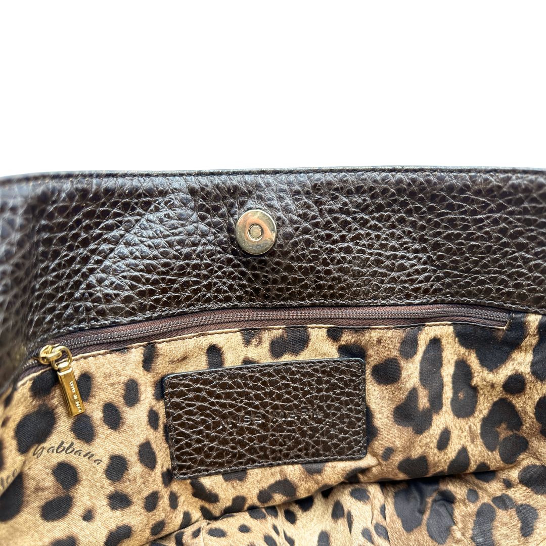 interno Borsa D&G in pelle marrone con interno trama animalier, di lusso, originale, ottime condizioni, usata. 
