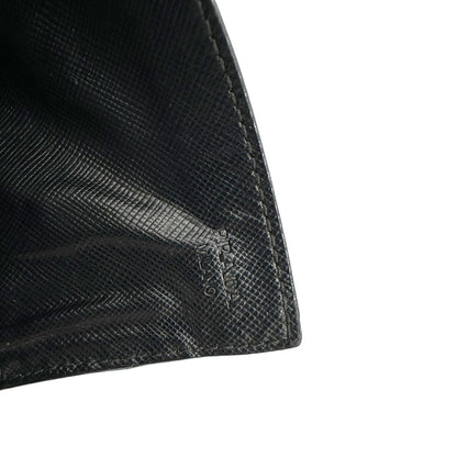 Interno, Portafoglio Prada in pelle Saffiano nera. Originale, usato, di lusso, in ottime condizioni