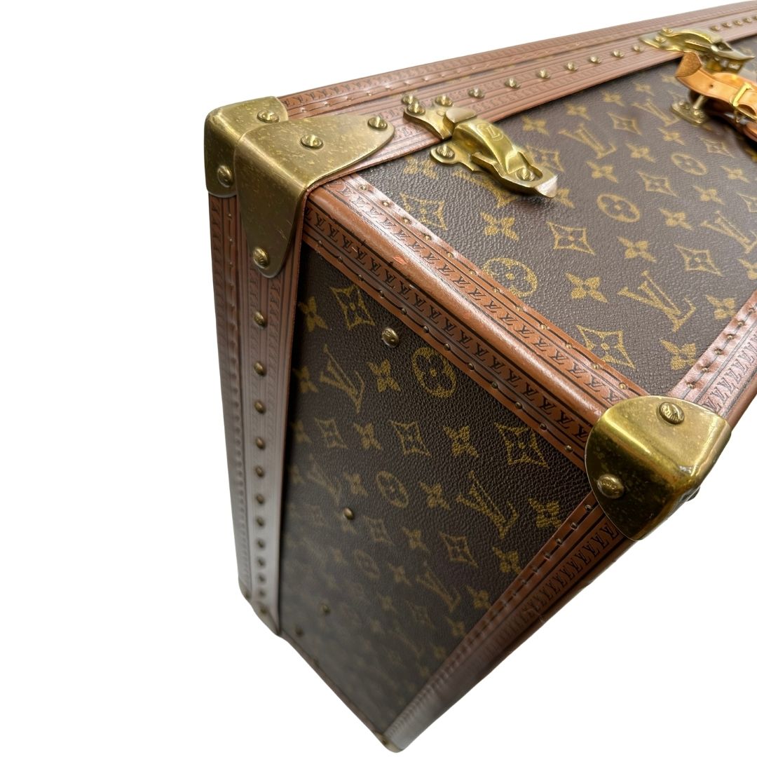 angolo Valigia Alzer 70 in canvas monogram, munita di un accessorio porta address amovibile, di lusso, originale, ottime condizioni, usata. 