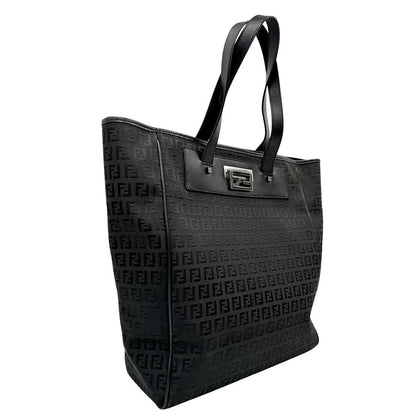 lato Tote Fendi nera con trama Zucchino, di lusso, originale, ottime condizioni, usata. 