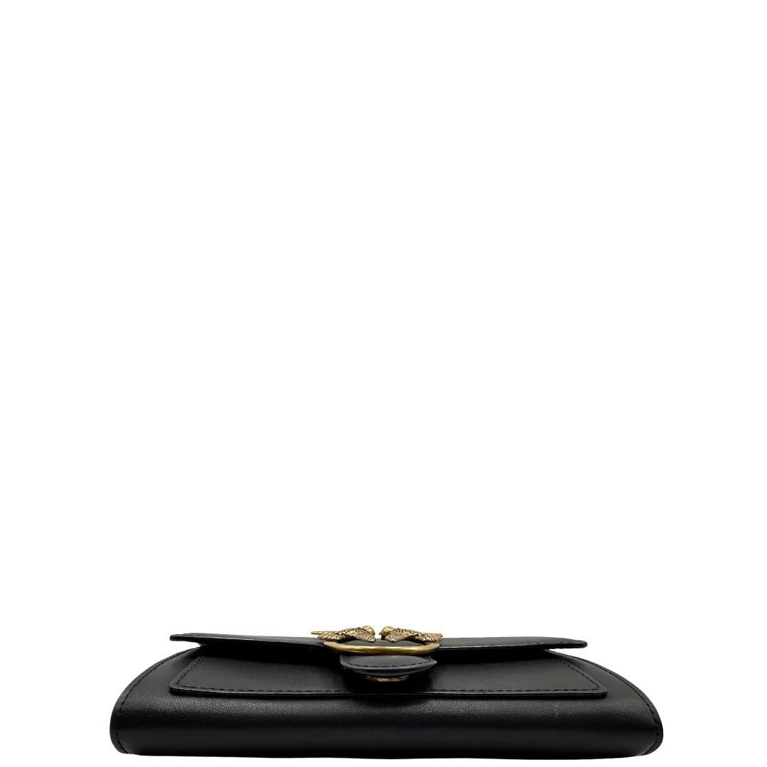 base Wallet on chain Pinko con tracolla in catena dorata amovibile, di lusso, originale, ottime condizioni, usata. 