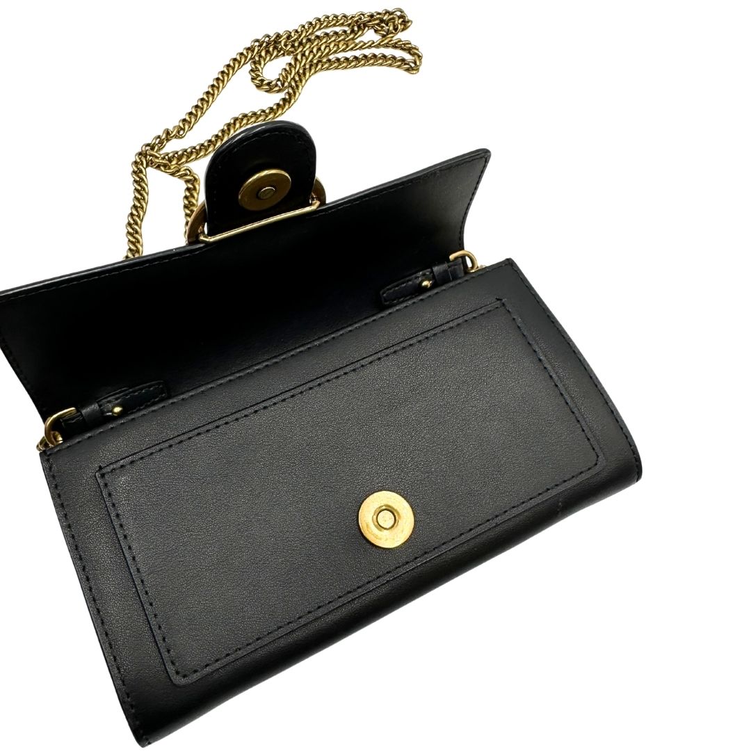 chiusura Wallet on chain Pinko con tracolla in catena dorata amovibile, di lusso, originale, ottime condizioni, usata. 