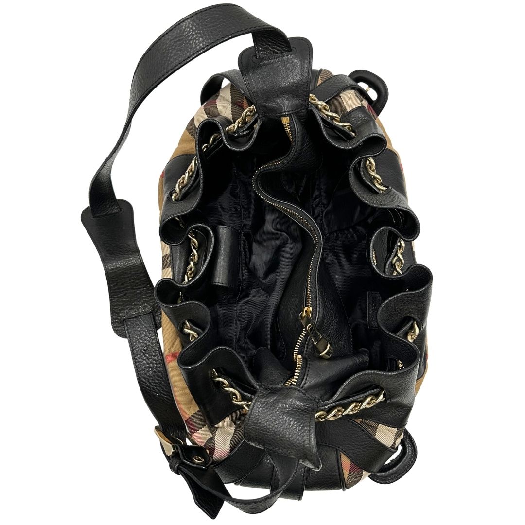 finiture sup. Borsa Burberry in tessuto Burberry Check e finiture in pelle nera, di lusso, originale, ottime condizioni, usata.