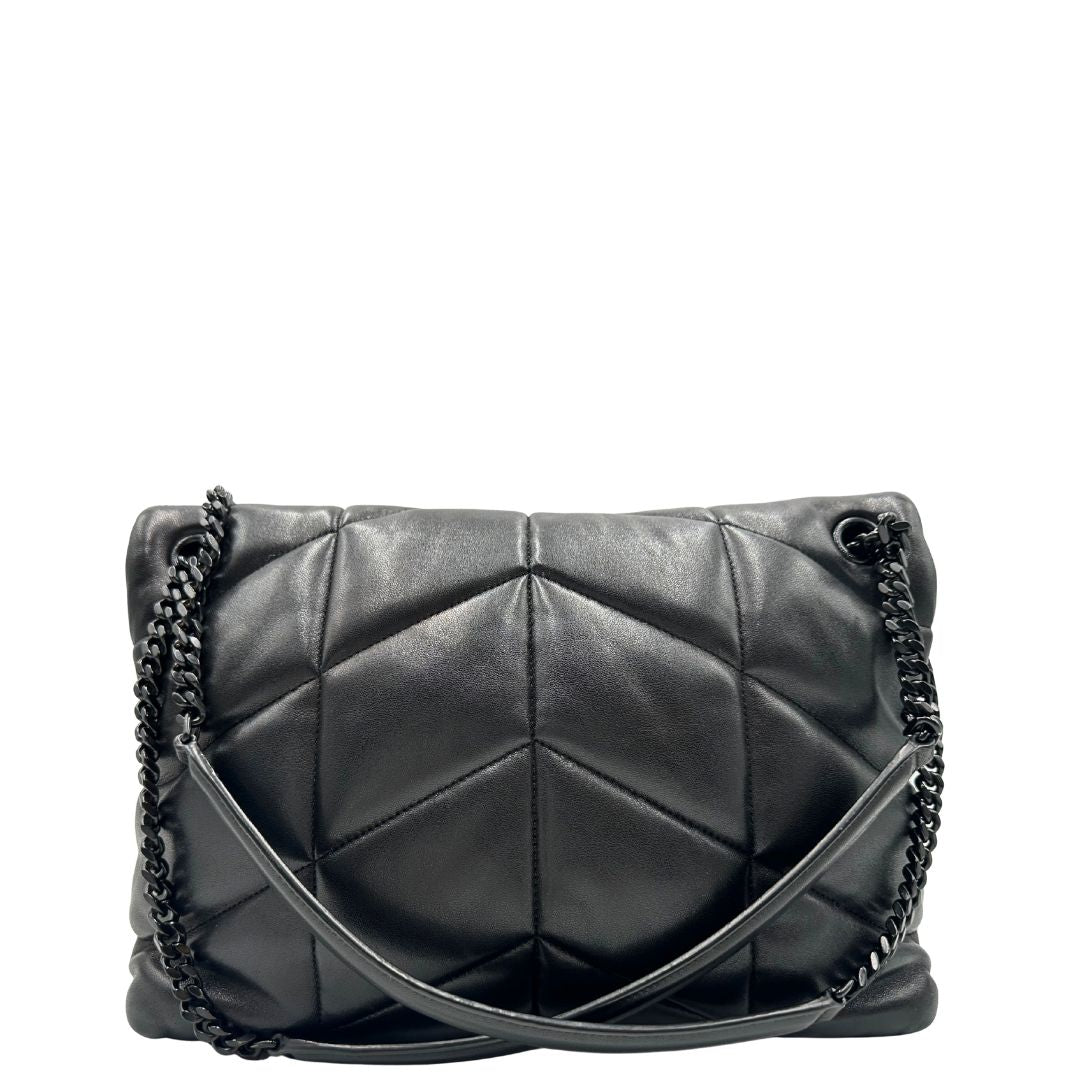 Retro di una borsa Saint Laurent in pelle con impunture trapuntate, con parti metalliche in ottone nero, indossabile a spalla o a tracolla, usata, originale, second hand, in ottime condizioni.