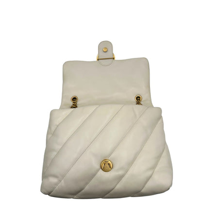 chiusura  Borsa Pinko realizzata in morbida pelle bianca matelassè, di lusso, originale, ottime condizioni, usata.