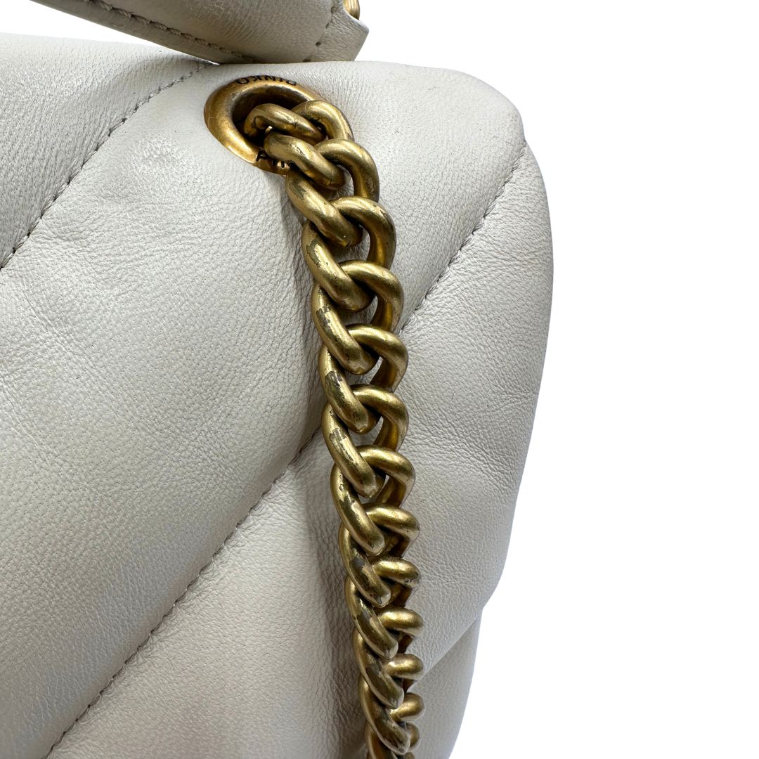  Borsa Pinko realizzata in morbida pelle bianca matelassè, di lusso, originale, ottime condizioni, usata.