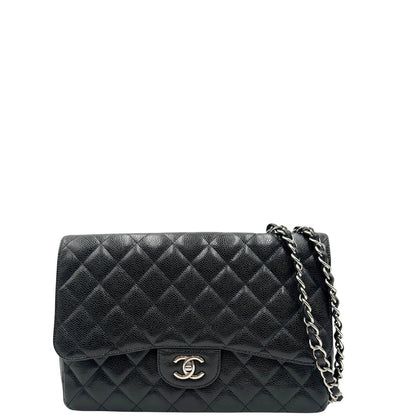 front Borsa Chanel in pelle caviar nera trapuntata con hardware argentato, di lusso, originale, ottime condizioni, usata. 