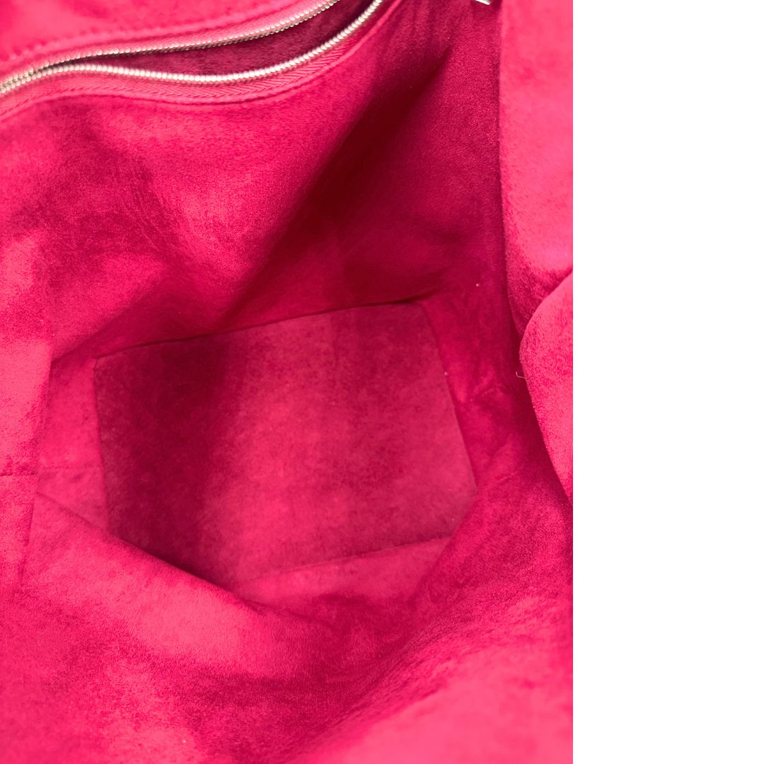 interno Secchiello LV in pelle epi color magenta, di lusso, originale, ottime condizioni, usata. 