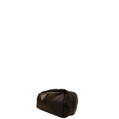 Laterale destro di un beauty Prada in tessuto Vela color ebano e hardware argentato, usato, originale, second hand, in ottime condizioni.