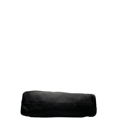 base Borsa Prada in nylon, indossabile a spalla, di lusso, originale, ottime condizioni, usata. 