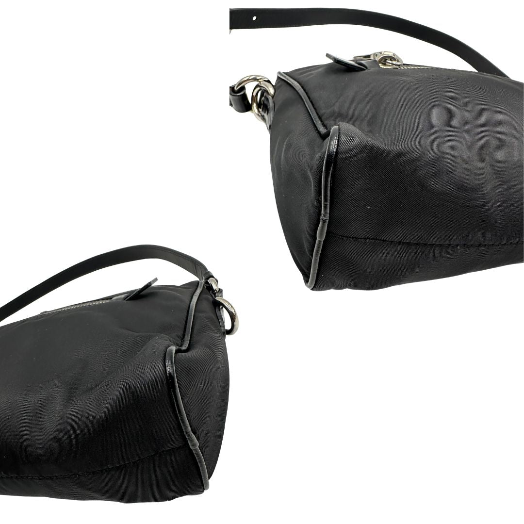 angoli Borsa Prada in nylon, indossabile a spalla, di lusso, originale, ottime condizioni, usata. 