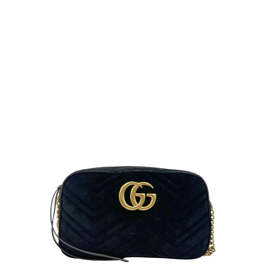 front Camera bag Gucci Marmont in velluto e finiture in pelle nere, di lusso, originale, ottime condizioni, usata. 
