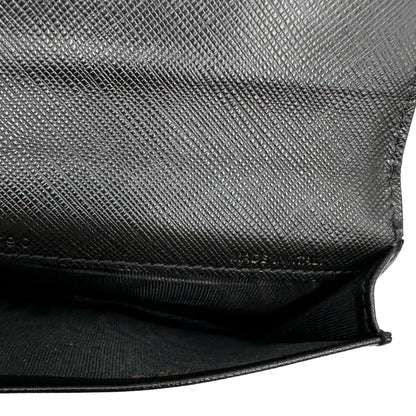 Portamonete Salvatore Ferragamo in pelle saffiano nera, di lusso, originale, ottime condizioni.