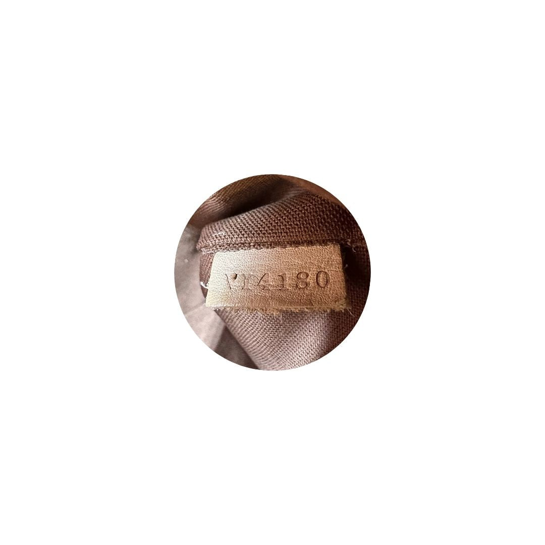 codice Borsa LV strutturata in tela monogram e vacchetta naturale, di lusso, originale, ottime condizioni, usata. 