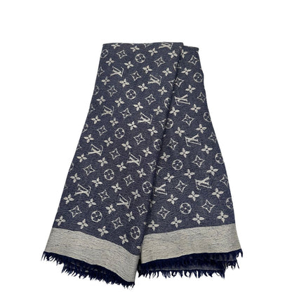 Front di una stola LV in 60% seta e 40% lana, in trama monogram ripetuto su entrambi i lati, blu e bianco, usata, originale, second hand, in buone condizioni.