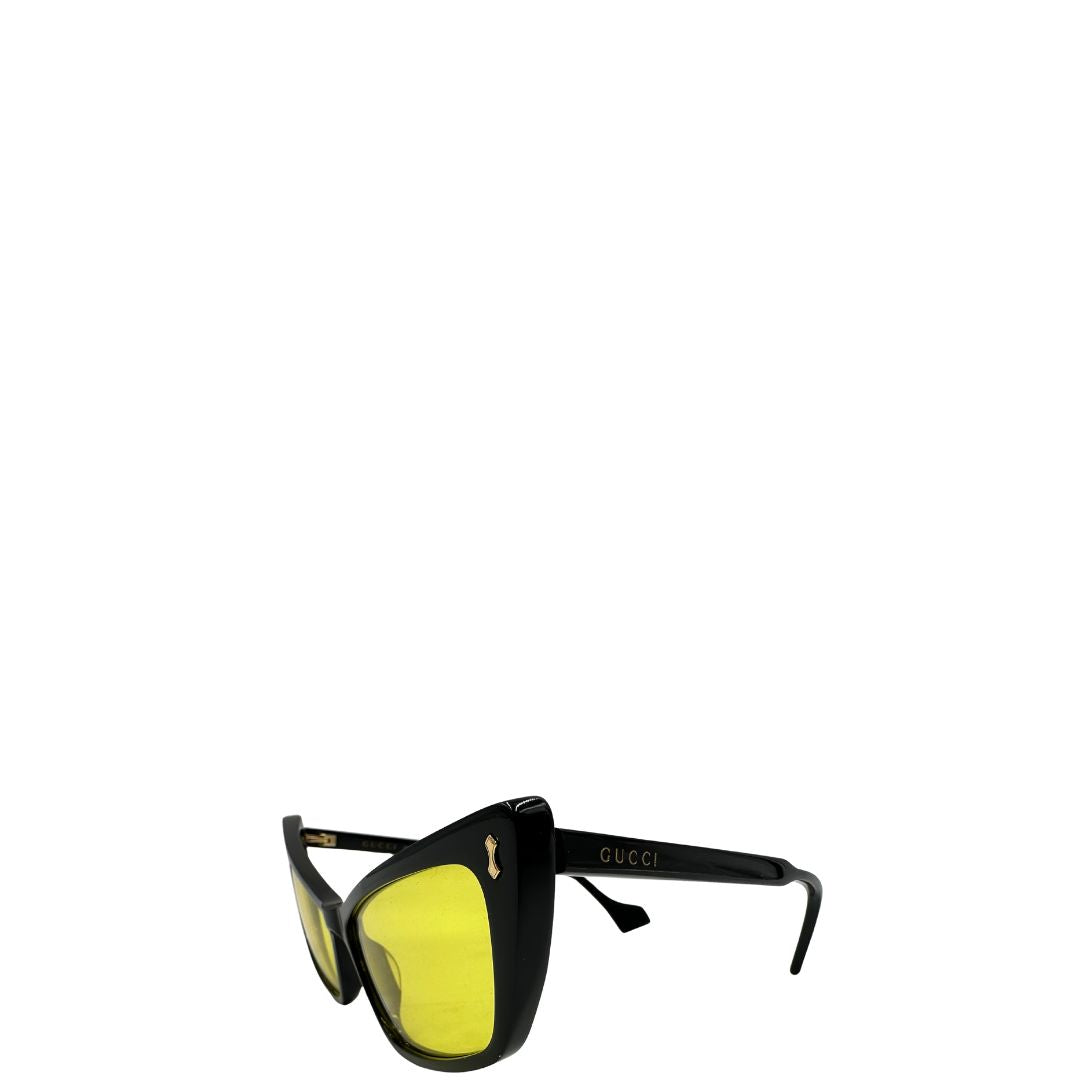 Occhiali da sole Gucci in acetato nero e lente gialla, di lusso, originale, usato.