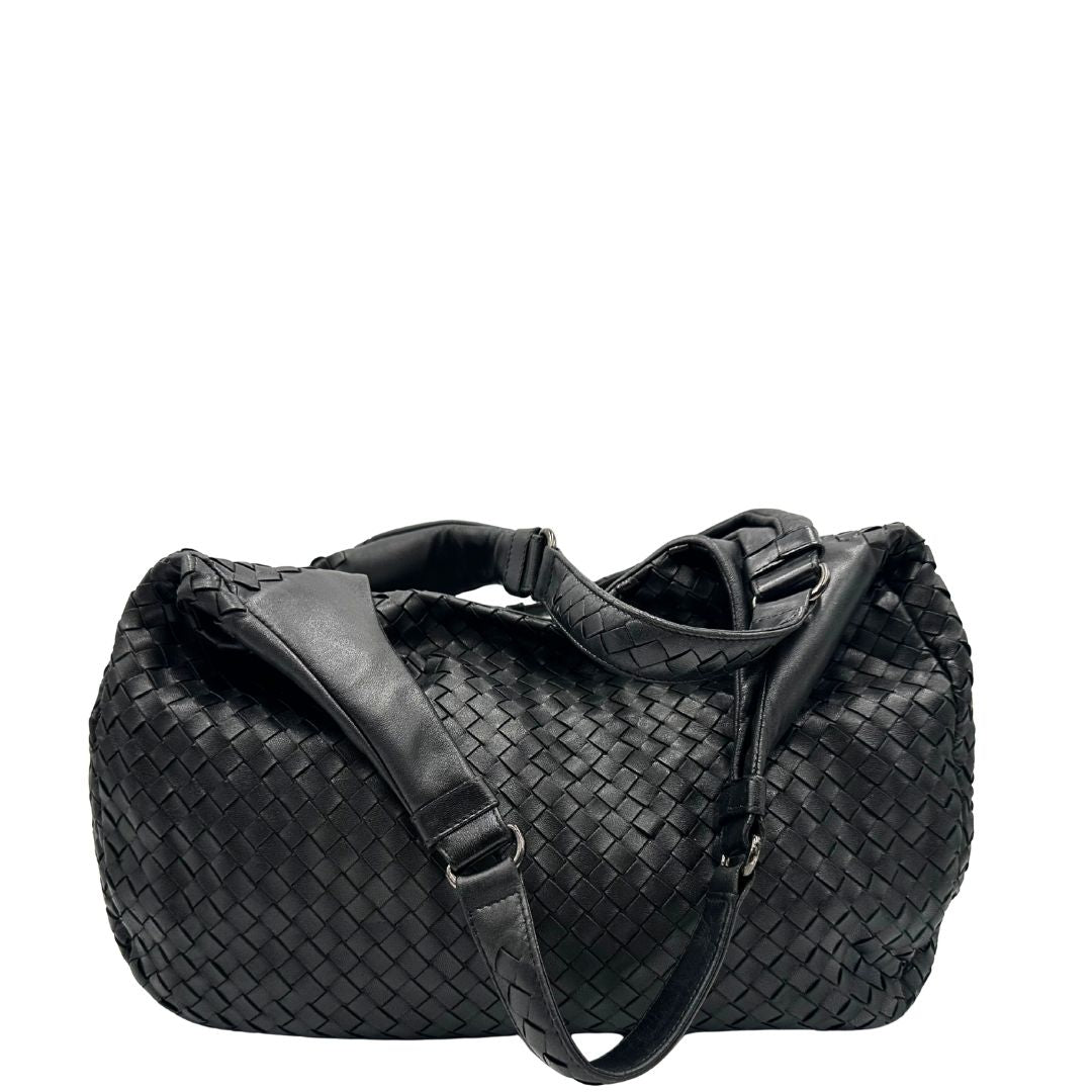 retro  Borsa Bottega Veneta in pelle intrecciata nera, indossabile a spalla, di lusso, originale, ottime condizioni, usata. 