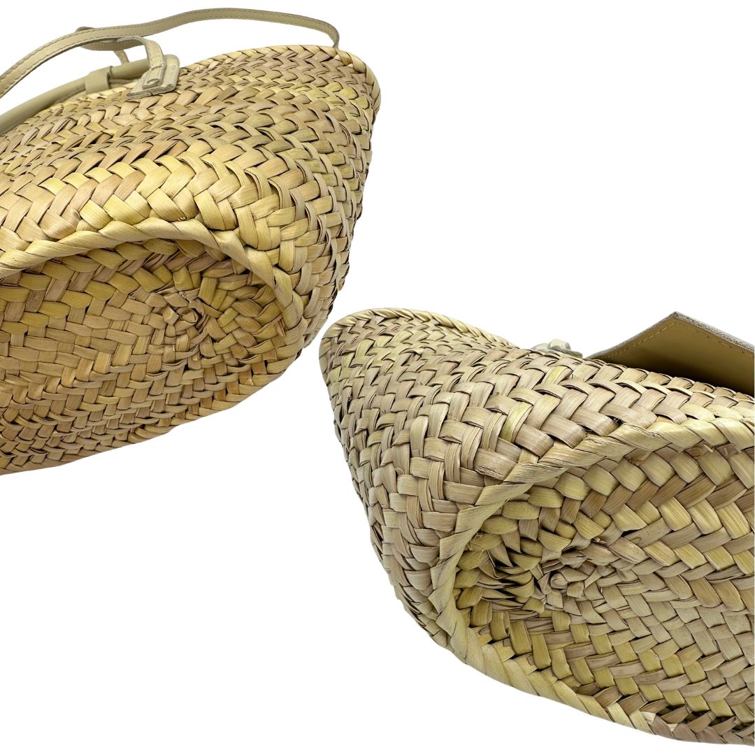 angoli  Borsa Jacquemus in rafia e pelle beige, di lusso, originale, ottime condizioni, usata. 