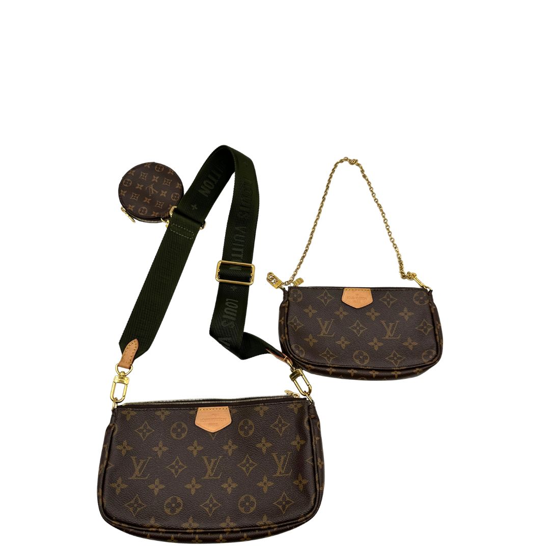 Multi Pochette Accessoires Louis Vuitton in canvas marrone monogram con dettagli in vacchetta naturale, manico in catena dorata e tracolla in tessuto Jacquard verde kaki, di lusso, originale, ottime condizioni, usata. 