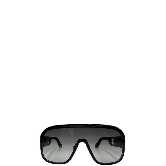 Front di un paio di occhiali da sole Dior in acetato nero, usati, originali, second hand, in ottime condizioni.