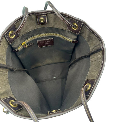 Interni, Borsa Prada in tessuto color marrone con finiture in pelle marroni e parti metalliche argentate; Indossabile a spalla. Originale, usata, di lusso, in ottime condizioni.