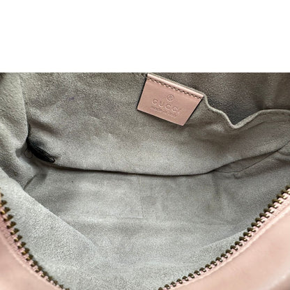 interno Borsa Gucci in pelle rosa nella versione mini, di lusso, originale, ottime condizioni, usata. 