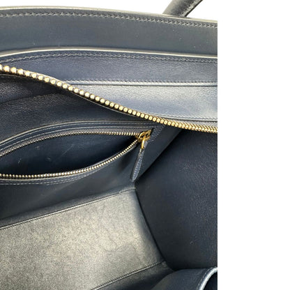 interno  Borsa Celine Luggage, munita di doppi manici stondati, di lusso, originale, ottime condizioni, usata. 